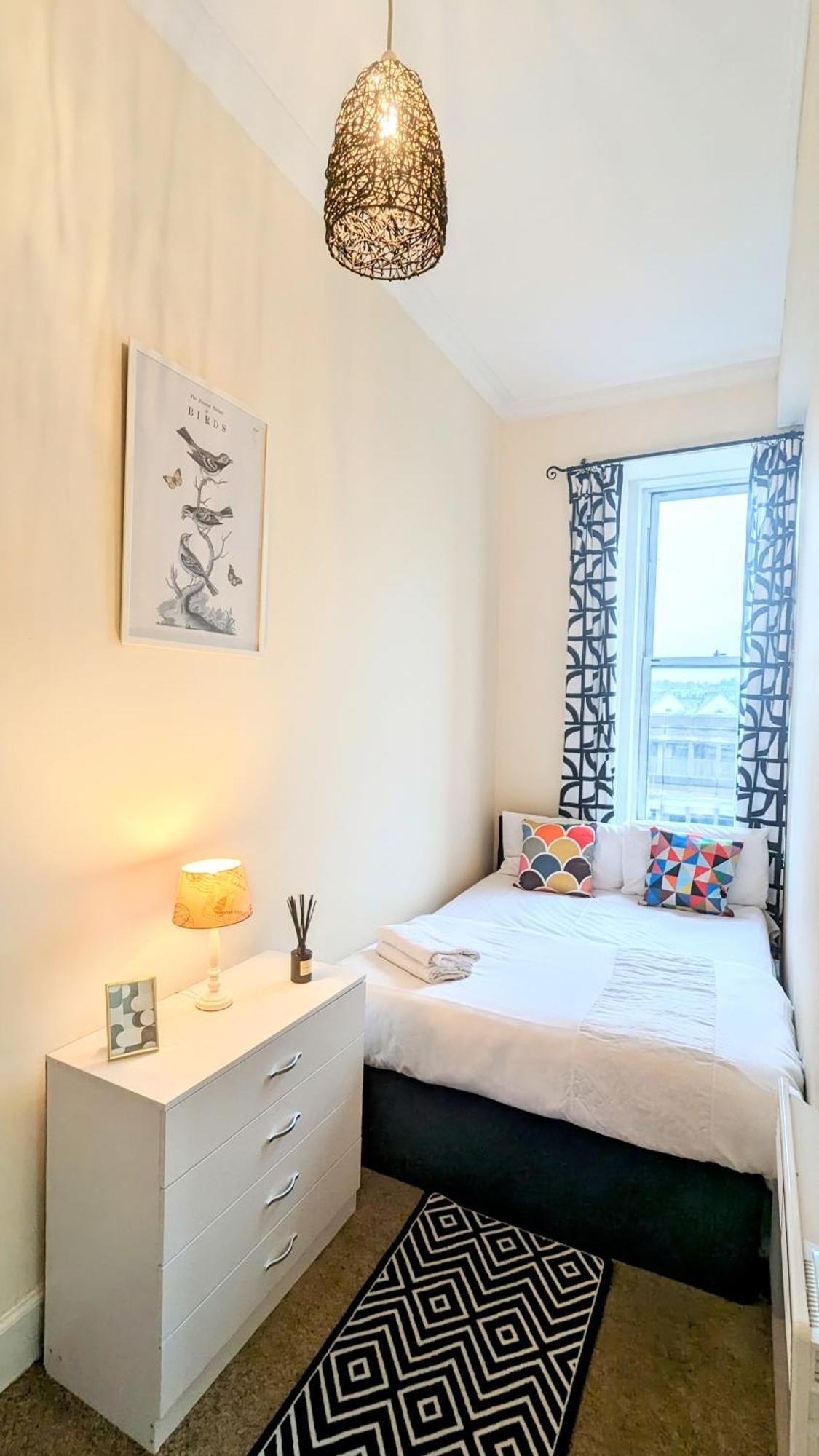 Sunny Haymarket Room Edinburgh Edimburgo Exterior foto